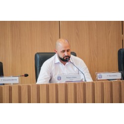 Câmara de Campo Largo aprova alteração na lei para regulamentar o transporte de animais nos ônibus